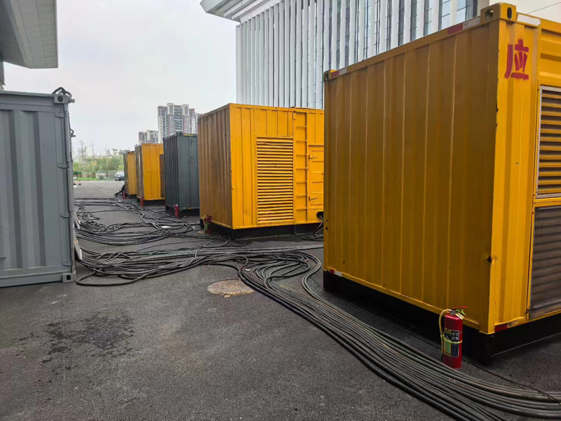 聊城不同季节柴油发电机组保养有哪些注意事项?